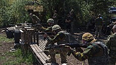 Odsouzení, kte�í vstoupili do ukrajinské armády, se v Dn�propetrovské oblasti...