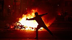 Na oslavy výsledk� voleb dohlí�ela na nám�stí Republiky policie. �e�it musela i...