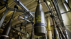 Munice po kompletním nalakování a ozna�ení rá�e a dal�ích údaj�.