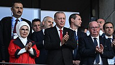 Turecký prezident Recep Tayyip Erdogan p�ijel podpo�it národní tým do Berlína.