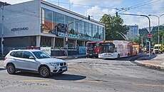 Dopravní omezení v centru Zlína zaaly v minulém týdnu uzavením ulice Osvoboditel. Podobn to bude v následujících dnech vypadat na tíd Tomáe Bati. 