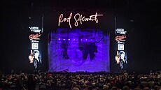 Koncert Roda Stewarta v O2 aren� (3. �ervence 2024, Praha)