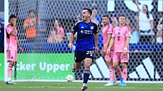 Pavel Bucha slaví branku v MLS.