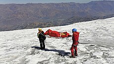 Peruánská policie nala zachovalé tlo poheovaného horolezce po 22 letech....