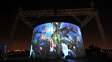 Instalace Sordid Earth v Jeruzalém�, Mat Collishaw