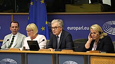 Jednání nové frakce Patrioti v Bruselu s Klárou Dostálovou (ANO). (9. ervence...