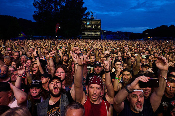 Fanou�ci Masters of Rock b�h�m koncertu zp�váka slavných Iron Maiden, Bruce...