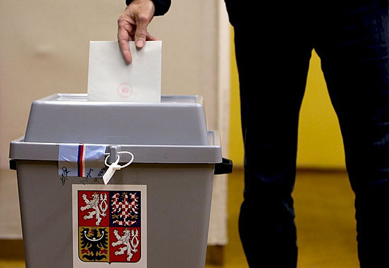 Lidé budou k urnám chodit ve dnech 20. a 21. záí 2024.