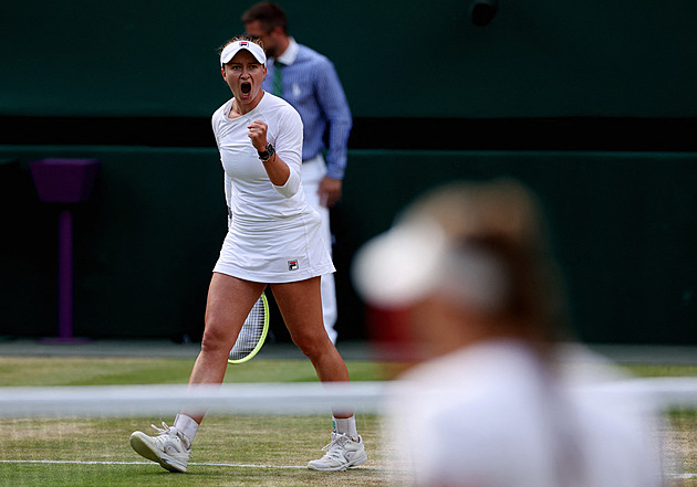 ONLINE: Krejčíková hraje finále Wimbledonu. Vybojuje další grandslam?