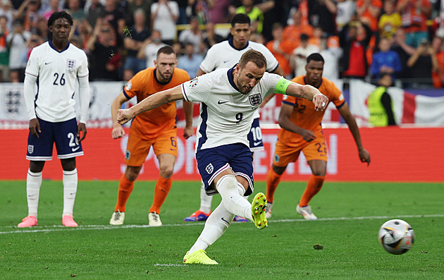 ONLINE: Nizozemsko - Anglie 1:1, srovnal Kane, Dumfries na čáře zabraňuje gólu