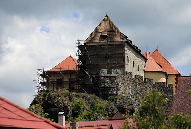 Hrad Kámen uzavřely opravy, turisté však mohou využít náhradní program
