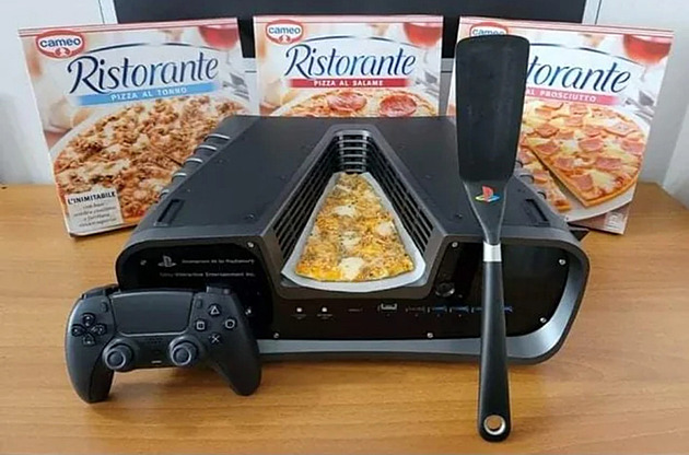 Tajný playstation se prodal v přestrojení jako ohřívač pizzy