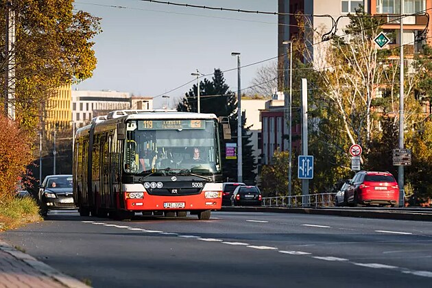 Jeden z autobus DPP