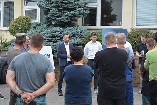 SILON roz�i�uje kapacitu recyklace plast�