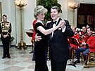 Princeznu neminul ani tanec s prezidentem USA Ronaldem Reaganem.