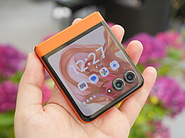 Motorola Razr 50