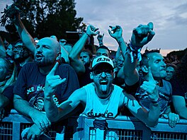 Do Vizovic dorazilo kolem dvaceti tisíc lidí, prostor p�ed pódiem se ov�em...