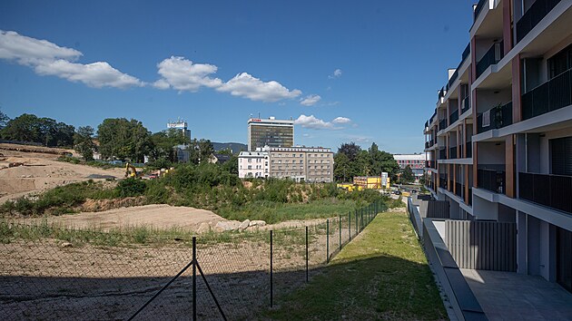 Cenov vychz byt v rezidenci Vilapark Horizont o dispozici 3+kk s rozlohou 97 metr tverench na zhruba 9 900 000 korun. Byt 2+kk v rezidenci Kaskdy, tedy v prvn etap vstavby, s rozlohou zhruba 73 metr tverench pijde na tm 7 200 000 korun.