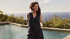 �ortky a vesta jsou skv�lou alternativou k oblíbeným kostýmk�m. Vzdu�né spojení...