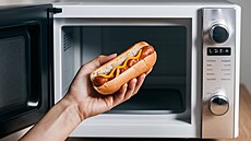 Párek v rohlíku: nejrychlej�í zp�sob, jak ho oh�át.