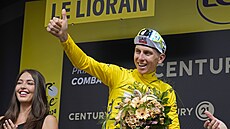 Slovinský cyklista Tadej Pogaar (UAE) pokrauje ve lutém dresu i po jedenácté...