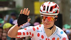 Norský cyklista Jonas Abrahamsen (Uno-X) ped startem jedné z etap Tour de...