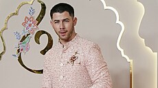 Nick Jonas na svatb� syna jednoho z nejbohat�ích mu�� Asie (12. �ervence 2024)