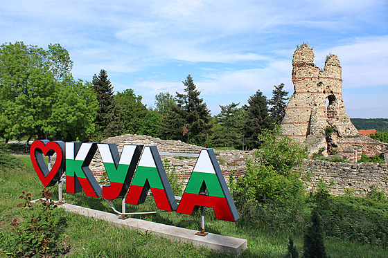 Podle pevnosti v Kule se jmenuje vrchol na Ji�ních Shetlandských ostrovech u...