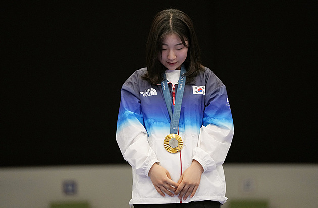 Olympijské zlato ve vzduchové pušce vyhrála šestnáctiletá Korejka Pan Hjo-čin