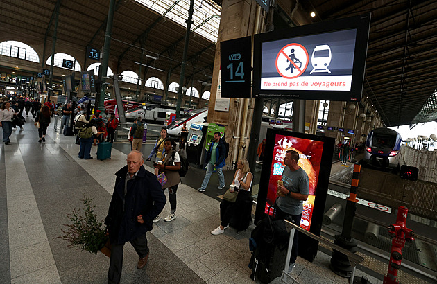 Sabotáž ve Francii, cílem železnice. Spekuluje se o levicové a zelené stopě