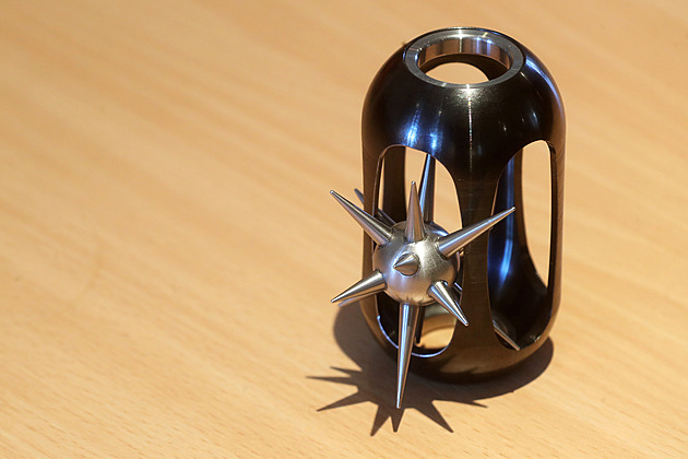 Stínadla jako deskovka. Na Rychlé šípy si v kostele svaté Anny zahrály stovky lidí