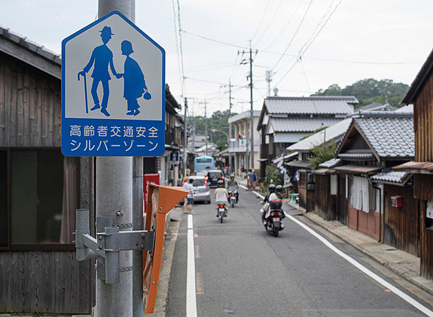 Demografická krize Japonska trvá. Za rok přišla země téměř o milion lidí