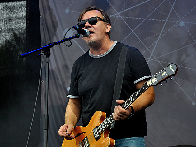 Tenhle idiot napsal Vodu živou? nechápali na Slovensku. Michal Hrůza vzpomíná