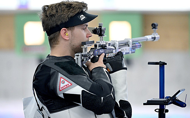 Češi se do olympijského finále ve vzduchové pušce neprostříleli