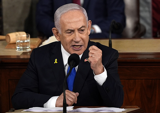 „Střet civilizace s barbarstvím.“ Premiér Izraele Netanjahu rozděluje i v USA, kritizují jej demokrati