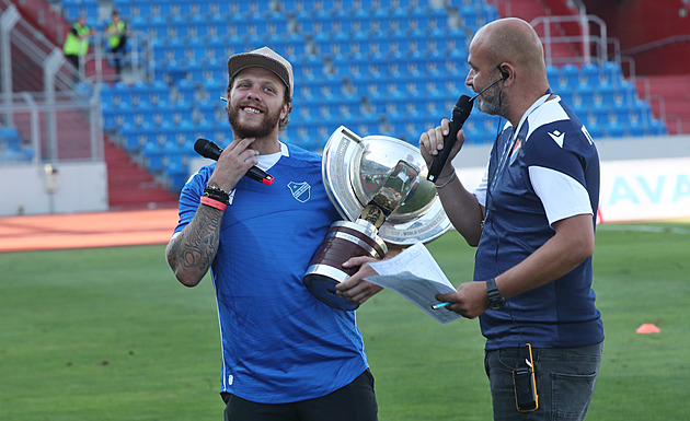 Nejlépe placeným českým sportovcem je Pastrňák, zastínil Schicka s Hertlem