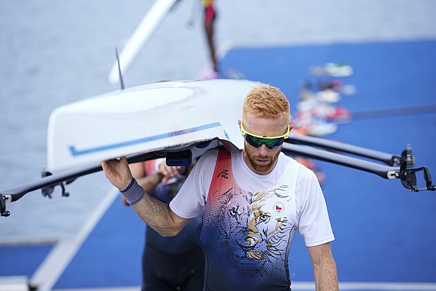 Vesla Miroslav Vratil na tréninku na olympijských hrách v Paíi.