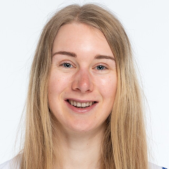 Adla Holubov