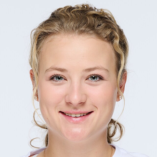 S�ra Kouskov�