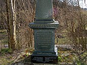 Pomník obtí rakousko-pruské války v Podhradí na Asku