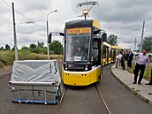 Pedstavení výsledk výzkumu autonomního provozu tramvají, na nm...