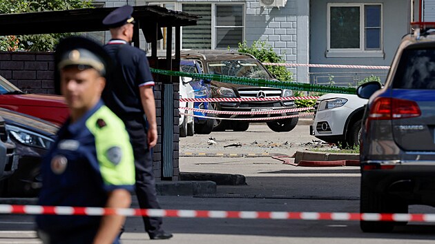 Pi explozi osobnho auta v Moskv byli zranni dva lid vetn lena armdy. (24. ervence 2024)