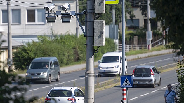 Ve Zl�n� se bude rychlost vozidel m��it na v�ce m�stech. Dnes jsou kamery na t��d� Tom�e Bati v m�st� Podho�� a na D�lech a tak� na Ji�n�ch Svaz�ch. (�ervenec 2024)