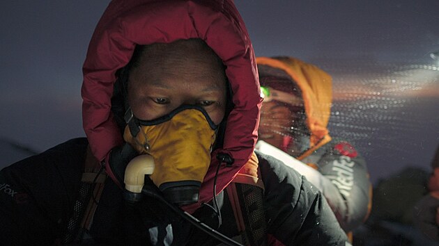 Lhakpa Sherpa b�hem expedice na nejvy��� horu sv�ta Mount Everest. (1. ledna 2020)