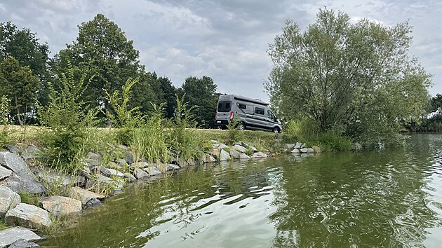 Etrusco CV 600 DF 4x4 je obytn vestavba pro nezvisl cestovatele, kte nevyhledvaj kempy