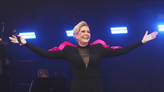 Helena Vondr��kov� na koncert� v O2 aren� (24. �ervna 2024)