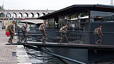 Francie b�hem olympiády v Pa�í�i nasadí desítky tisíc policist� a 11 tisíc...