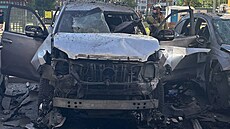 Pi explozi osobního auta v Moskv byli zranni dva lidé vetn lena armády....