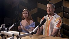 Hostem po�adu Rozst�el jsou �imon Holý a Alena Doláková, tane�níci a herci.