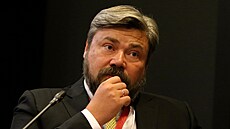 Podnikatel Konstantin Malofejev na konferenci v Petrohrad (8. ervna 2024)